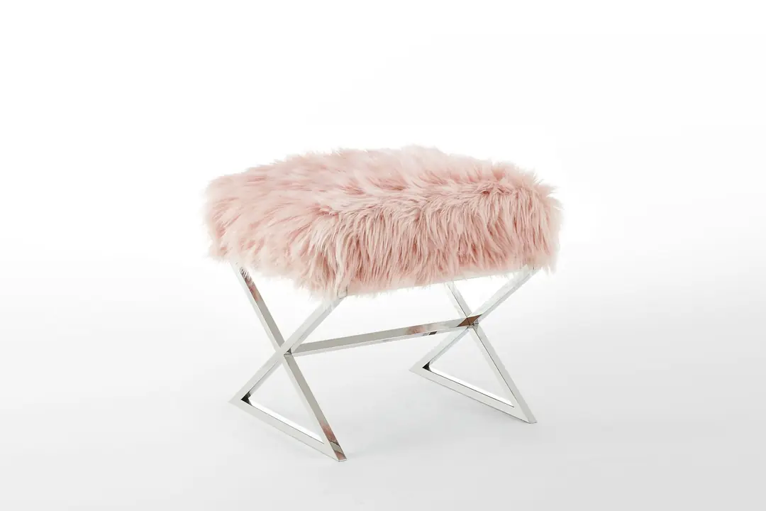 Riva Puf — pudra pembe